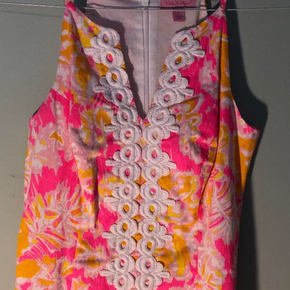 Lilly Pulitzer Top - Picture 2 of 7